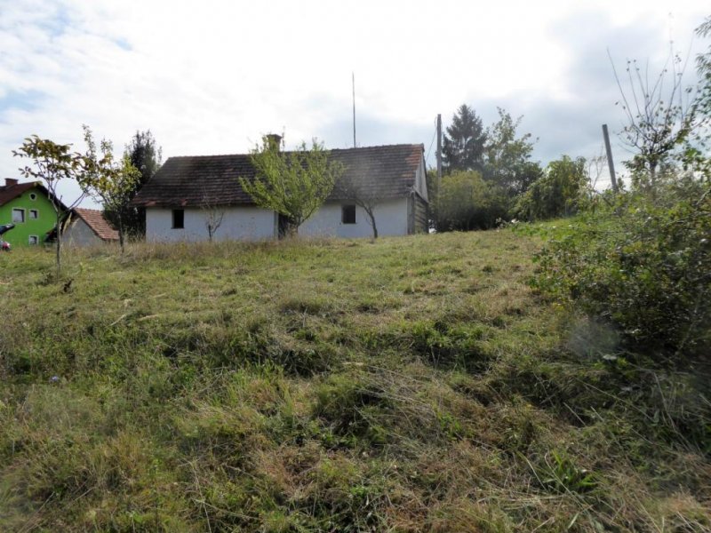 Radenci !!PROVISIONSFREI !!GRUNDSTÜCK IN DEN WEINBERGEN VON RADENCI MIT ALTEM HAUS Grundstück kaufen